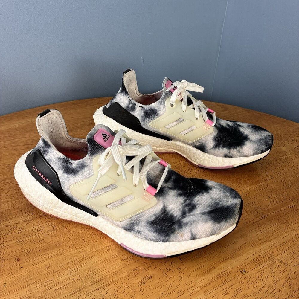 Adidas Womens UltraBoost 22 HP3309 Tie Die Shoes Cloud White Bliss Pink Size 7.5